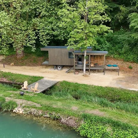 House Trailer Ceaux-en-Couhe